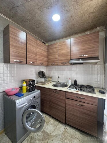 Satılır 3 otaqlı köhnə tikili 80 m², İnşaatçılar m., photo 3 from 15