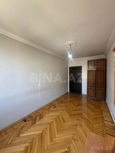 Satılır 3 otaqlı köhnə tikili 80 m², İnşaatçılar m., photo 4 from 15