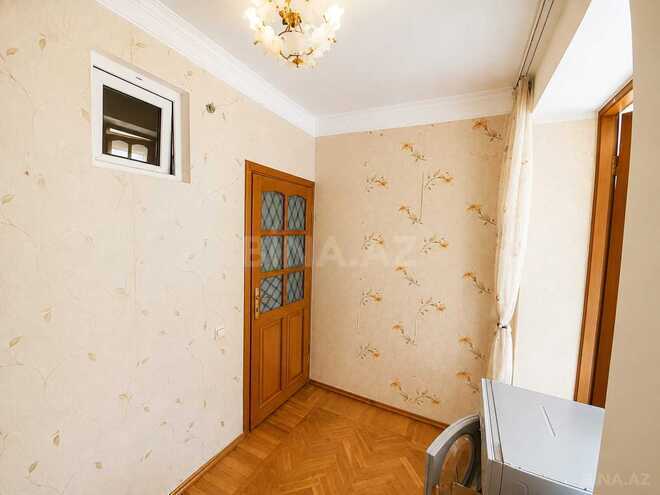 Satılır 5 otaqlı köhnə tikili 165 m², Nəsimi r., photo 18 from 32