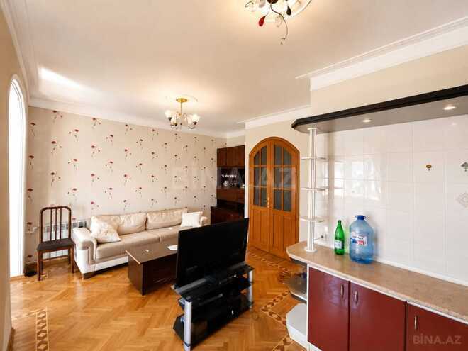 Satılır 5 otaqlı köhnə tikili 165 m², Nəsimi r., photo 23 from 32