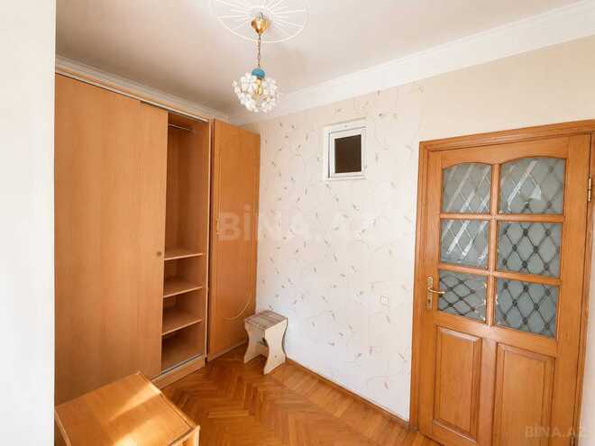 Satılır 5 otaqlı köhnə tikili 165 m², Nəsimi r., photo 14 from 32