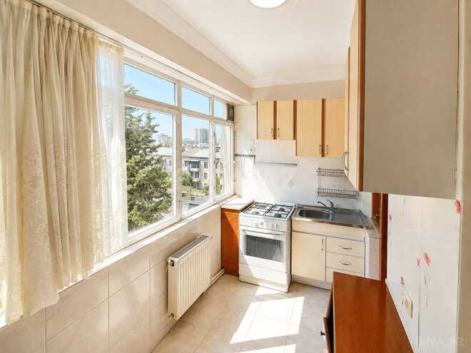 Satılır 5 otaqlı köhnə tikili 165 m², Nəsimi r., photo 17 from 32