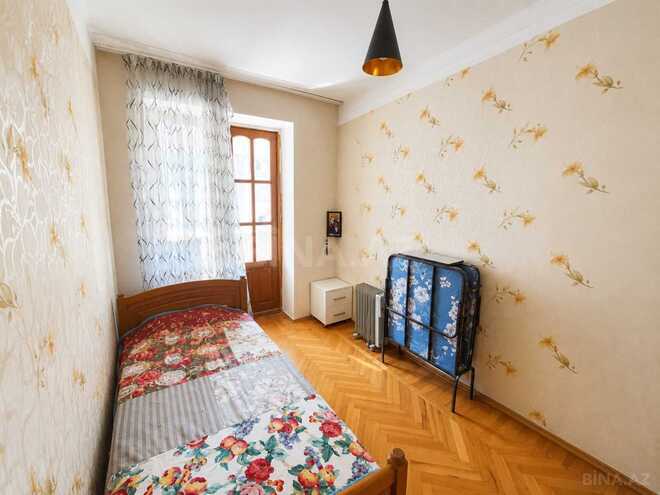 Satılır 5 otaqlı köhnə tikili 165 m², Nəsimi r., photo 13 from 32