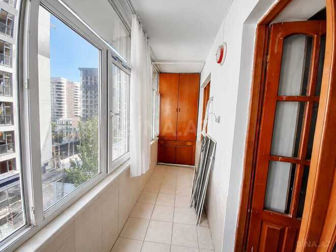 Satılır 5 otaqlı köhnə tikili 165 m², Nəsimi r., photo 20 from 32