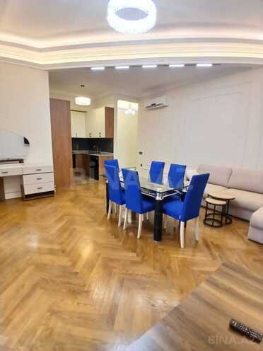 Сдаётся 3-комн. новостройка 95 м², Сабаильский р., photo 1 from 18