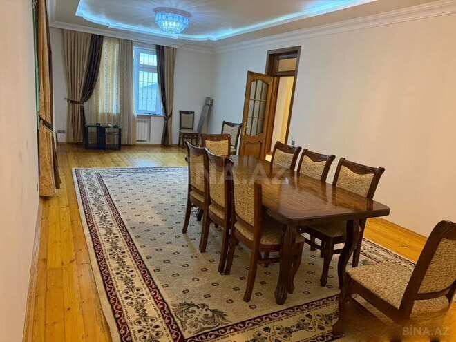 Сдаётся 5-комн. дом/дача 400 м², пос. Бадамдар, photo 1 from 18