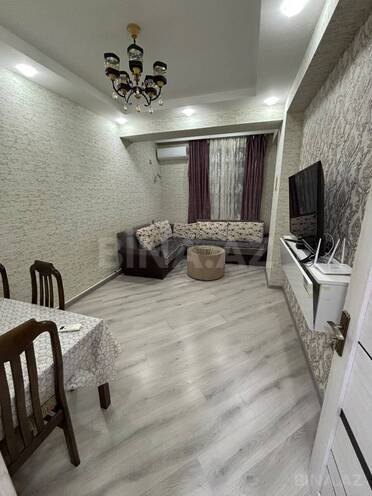 Продаётся 2-комн. новостройка 50 м², Абшеронcкий  р., photo 1 from 8