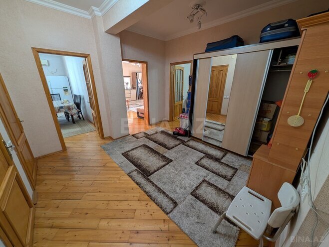 Satılır 2 otaqlı yeni tikili 103 m², İnşaatçılar m., photo 9 from 18