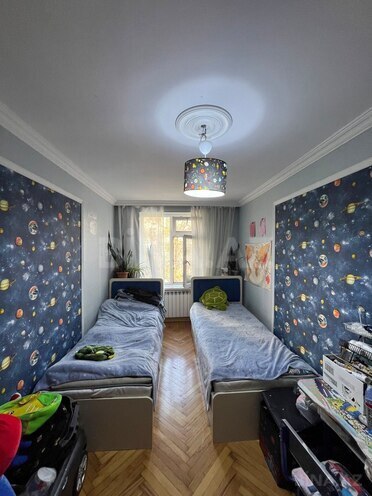 Продаётся 3-комн. вторичка 80 м², м. Элмляр Академиясы, photo 7 from 16