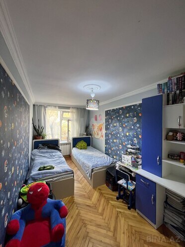 Продаётся 3-комн. вторичка 80 м², м. Элмляр Академиясы, photo 9 from 16