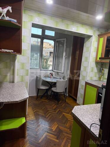 Продаётся 3-комн. вторичка 100 м², м. Низами, photo 13 from 16
