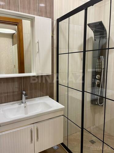 Сдаётся 4-комн. новостройка 220 м², м. 8 ноября, photo 21 from 25