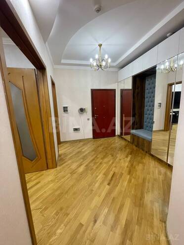 Сдаётся 4-комн. новостройка 220 м², м. 8 ноября, photo 5 from 25