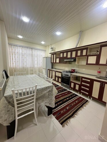 İcarəyə verilir 3 otaqlı yeni tikili 135 m², İnşaatçılar m., photo 5 from 17