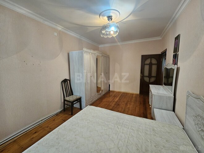Сдаётся 3-комн. вторичка 80 м², Хатаинский р., photo 6 from 18