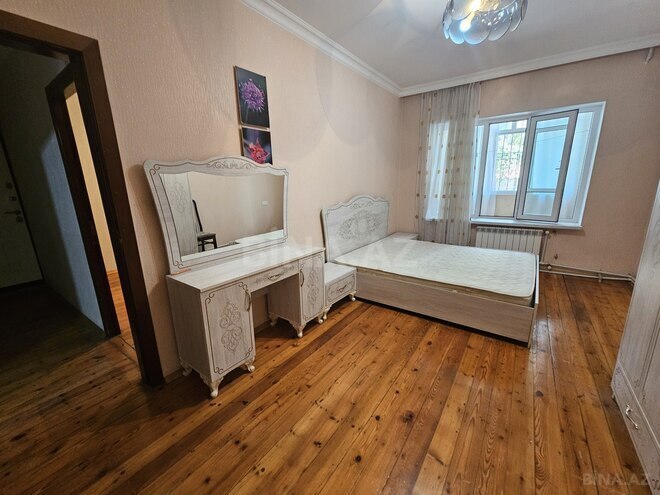 Сдаётся 3-комн. вторичка 80 м², Хатаинский р., photo 4 from 18