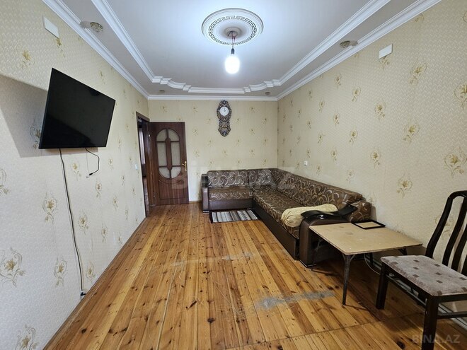 Сдаётся 3-комн. вторичка 80 м², Хатаинский р., photo 3 from 18
