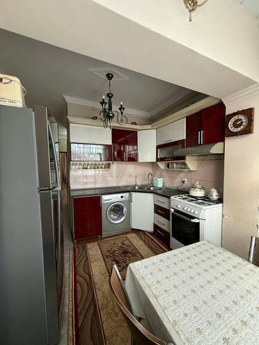 Satılır 3 otaqlı köhnə tikili 75 m², Xalqlar Dostluğu m., photo 15 from 18