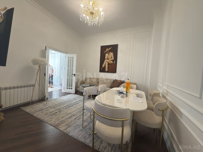 Satılır 2 otaqlı köhnə tikili 45 m², Sahil m., photo 3 from 15