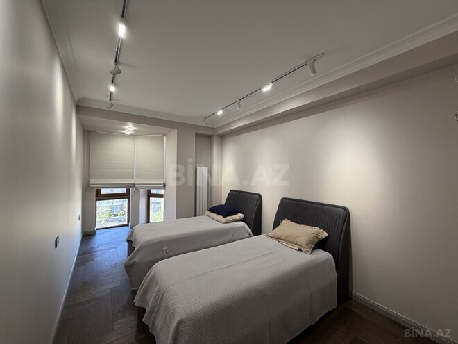 Продаётся 4-комн. новостройка 175 м², Насиминский  р., photo 17 from 32