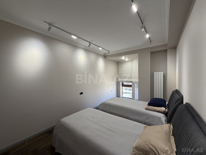 Продаётся 4-комн. новостройка 175 м², Насиминский  р., photo 19 from 32