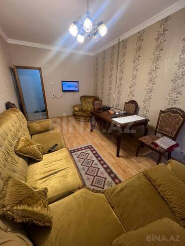 Продаётся 2-комн. вторичка 65 м², м. Ази Асланов, photo 16 from 22