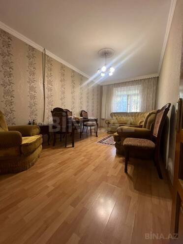 Продаётся 2-комн. вторичка 65 м², м. Ази Асланов, photo 14 from 22