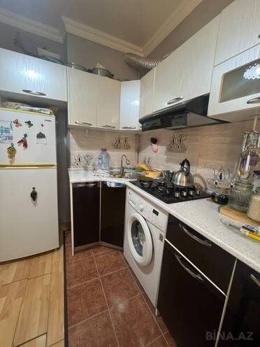 Продаётся 2-комн. вторичка 65 м², м. Ази Асланов, photo 6 from 22