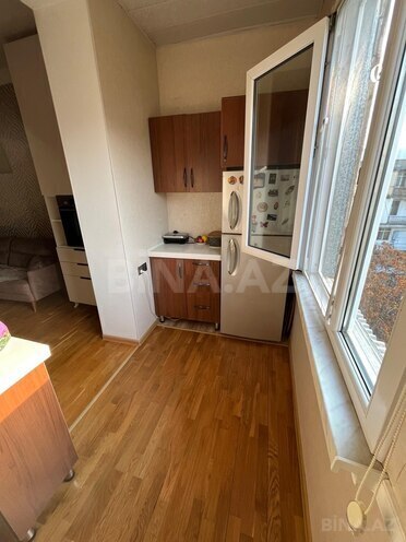 Продаётся 2-комн. вторичка 60 м², м. Низами, photo 9 from 12