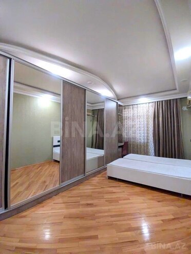 Сдаётся 4-комн. новостройка 150 м², м. 8 ноября, photo 12 from 32