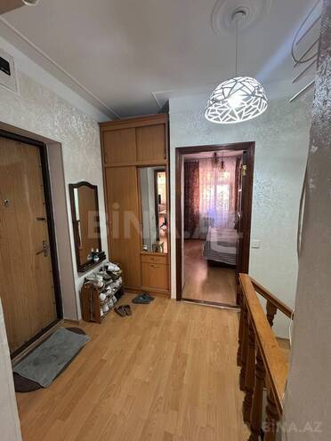 Продаётся 4-комн. вторичка 90 м², м. Кара Караев, photo 18 from 19