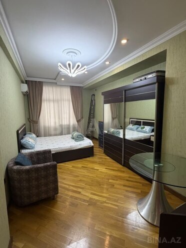 İcarəyə verilir 3 otaqlı yeni tikili 160 m², Şah İsmayıl Xətai m., photo 9 from 25