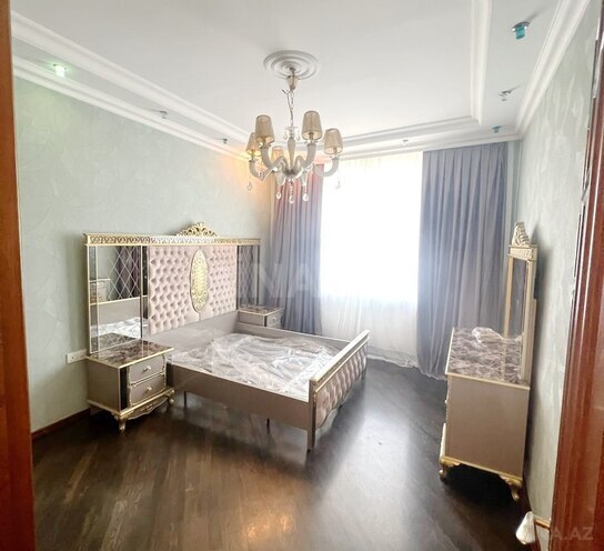 Сдаётся 3-комн. новостройка 125 м², м. Низами, photo 12 from 20