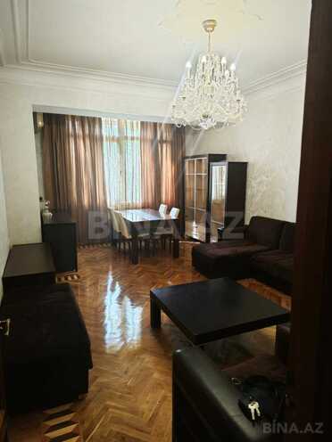 İcarəyə verilir 3 otaqlı köhnə tikili 92 m², Nərimanov r., photo 1 from 14