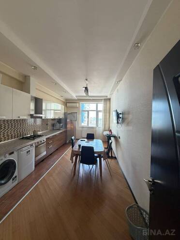 İcarəyə verilir 3 otaqlı yeni tikili 135 m², Nizami m., photo 3 from 12