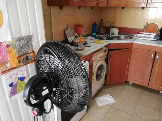 Продаётся 3-комн. вторичка 80 м², м. Элмляр Академиясы, photo 10 from 15