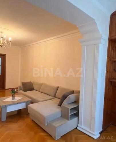 Сдаётся 3-комн. вторичка 75 м², м. Элмляр Академиясы, photo 4 from 10