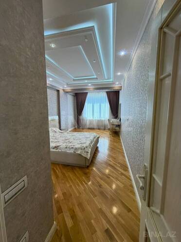 Продаётся 3-комн. новостройка 133 м², м. Ази Асланов, photo 7 from 27
