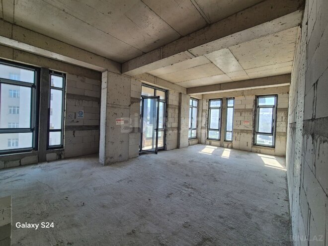 Продаётся 4-комн. новостройка 220 м², м. Низами, photo 8 from 14