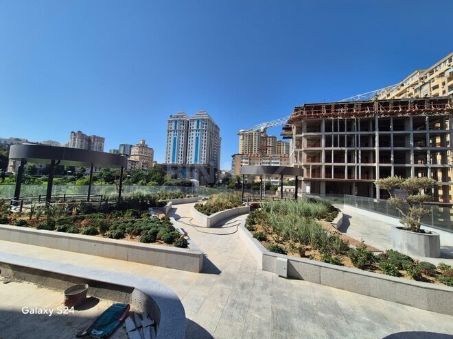 Продаётся 4-комн. новостройка 220 м², м. Низами, photo 6 from 14