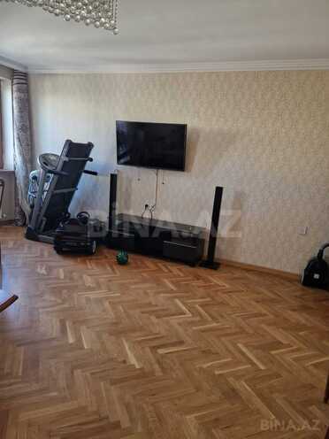 Satılır 4 otaqlı köhnə tikili 80 m², Səbail r., photo 1 from 23
