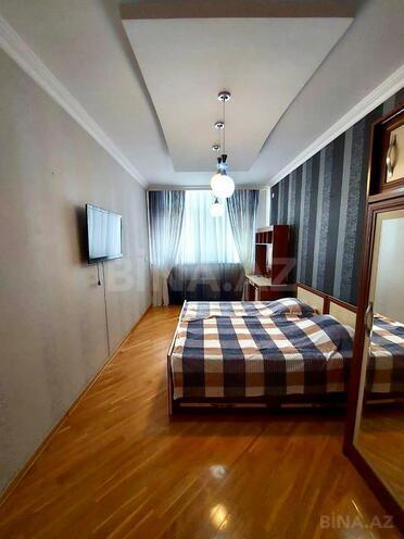 Сдаётся 3-комн. новостройка 155 м², м. 8 ноября, photo 9 from 15
