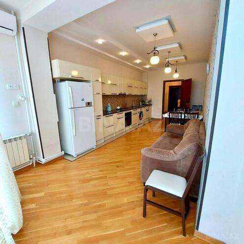 Сдаётся 3-комн. новостройка 155 м², м. 8 ноября, photo 3 from 15
