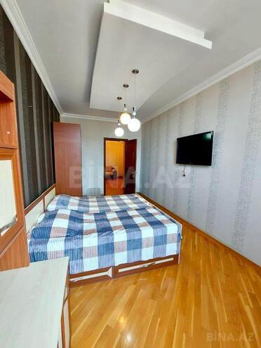 Сдаётся 3-комн. новостройка 155 м², м. 8 ноября, photo 7 from 15
