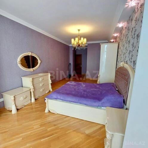 Сдаётся 3-комн. новостройка 155 м², м. 8 ноября, photo 1 from 15
