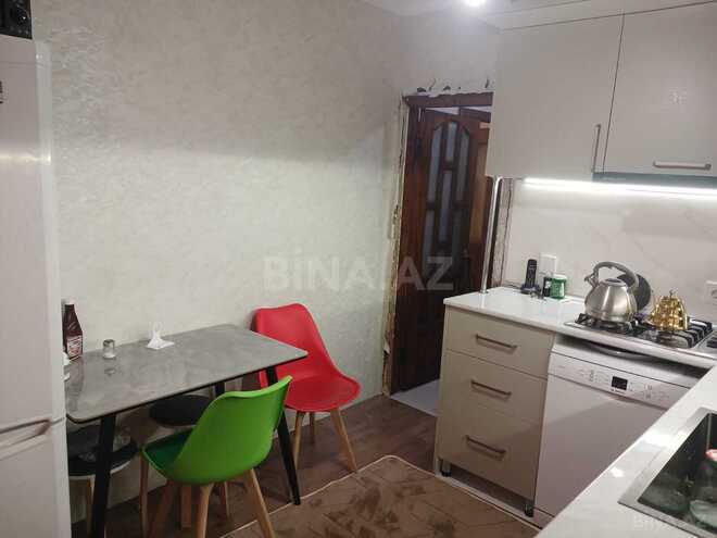 Продаётся 5-комн. вторичка 110 м², м. Нефтчиляр, photo 20 from 25