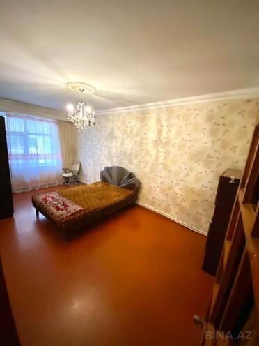 Сдаётся 3-комн. вторичка 75 м², м. Ази Асланов, photo 3 from 8