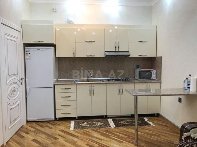 Сдаётся 2-комн. новостройка 70 м², м. Мемар Аджеми, photo 5 from 8