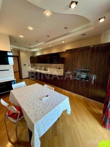 İcarəyə verilir 4 otaqlı yeni tikili 215 m², Sahil m., photo 14 from 20
