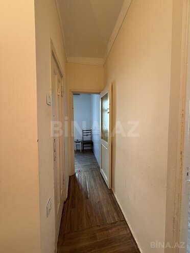 Продаётся 1-комн. вторичка 35 м², м. Ази Асланов, photo 5 from 12